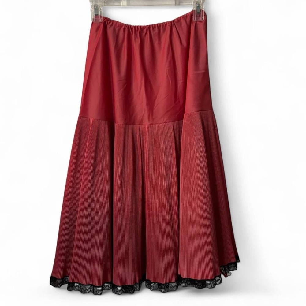 Vintage Barbizon Petticoat with Lace Trim